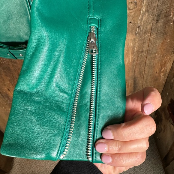 Soia & Kyo Green Genuine Lamb Leather Biker Jacket - Size X-Small - NWOT - Picture 5 of 10